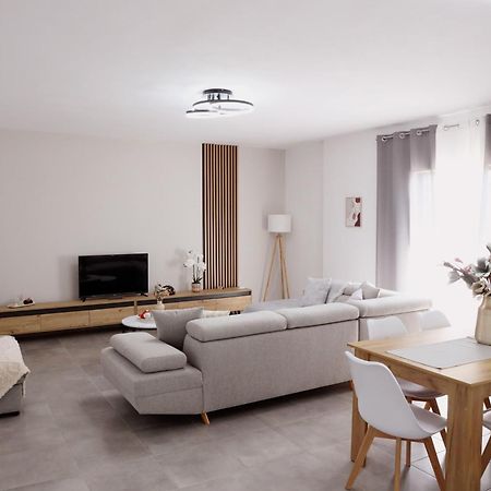 Rajmonda Apartment Lezhe Ngoại thất bức ảnh